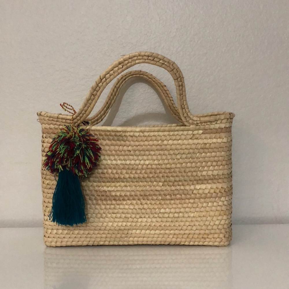 Straw Bag with Pom Pom